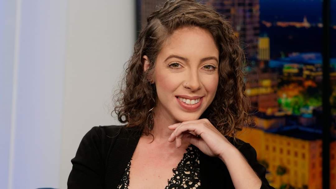 theericarivera headshot